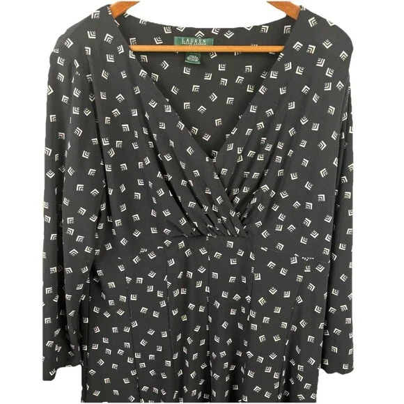 Lauren Ralph Lauren Women’s Dress Size 18 in Black White Geometric Print - Picture 2 of 6